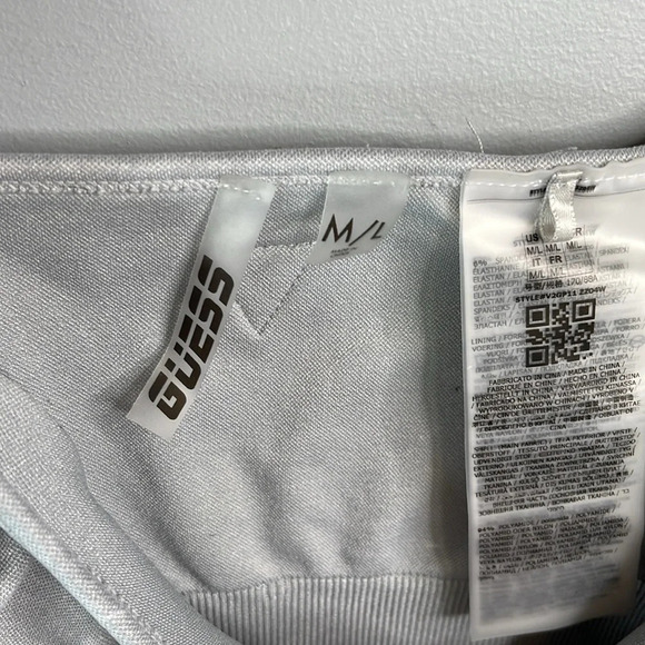 GUESS Grey Crop Tank Top/Sports Bra Logo Nylon  Stretch Acid Wash 80’s Vibe M/L - Picture 5 of 10